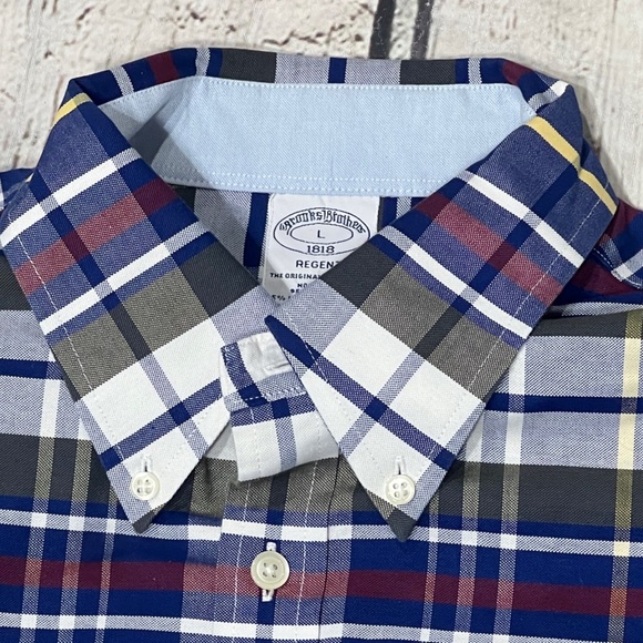 Brooks Brothers Regent Plaid Button Up Preppy Long Sleeve Mens Shirt - Picture 3 of 5